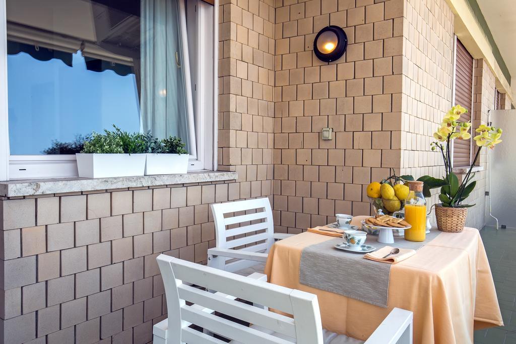Angelina Apartments Amalfi Coast Maiori Eksteriør bilde